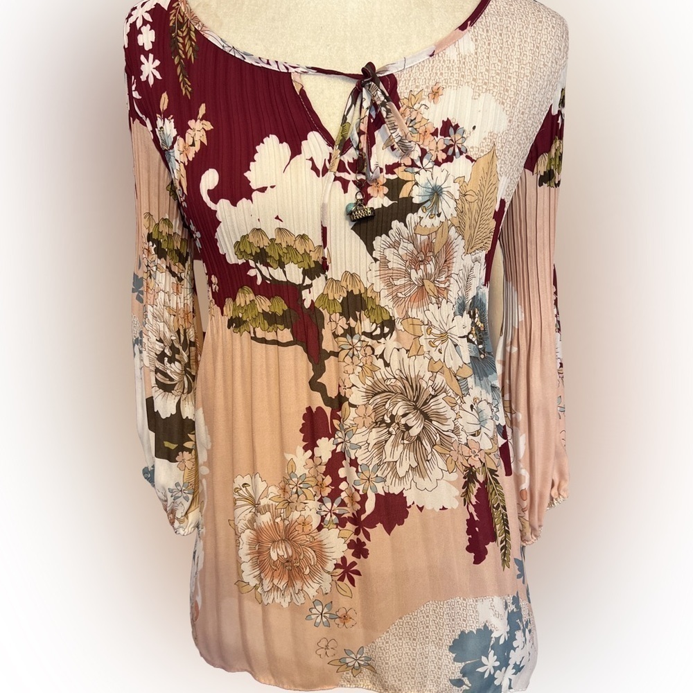 Melissa Paige Floral Pleated Polyester Blouse S